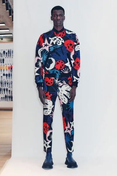 Look 11